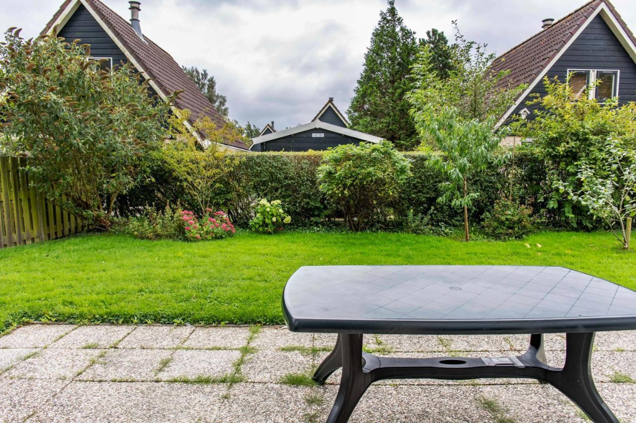 Bungalow 40 Op Recreatiepark De Wielen 荷属圣马丁 外观 照片