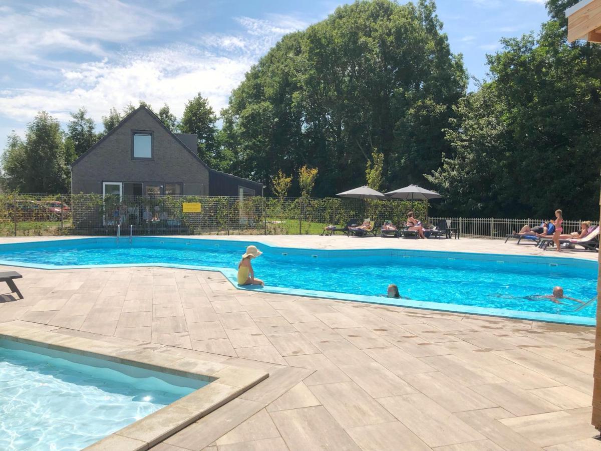 Bungalow 40 Op Recreatiepark De Wielen 荷属圣马丁 外观 照片
